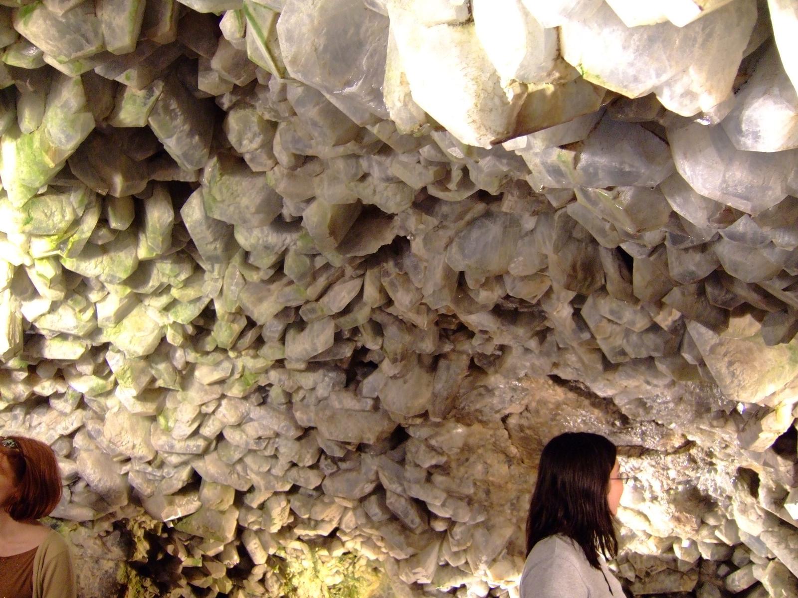 Celestite crystals lining Crystal Cave at Heineman Winery, Ohio